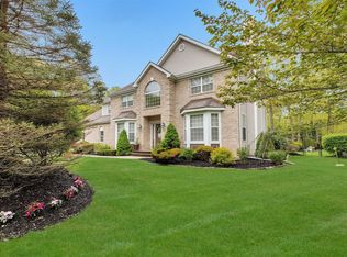 161 Syracuse Ave, Medford, NY 11763