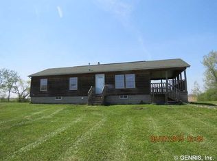 7737 Laraway Rd, Cayuga, NY 13034