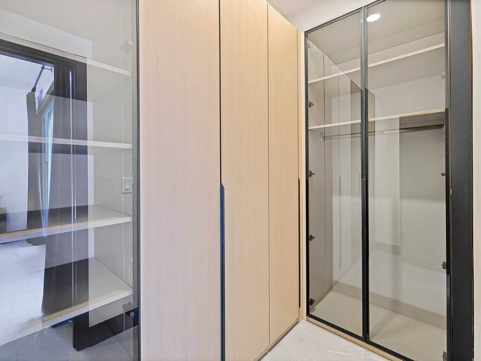 2 bed, 2.5 bath, 2000 sqft, $3,000 — Photo 2