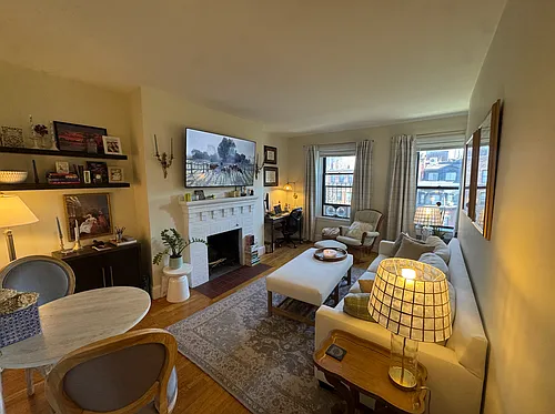 456 Beacon St #9 Photo 1