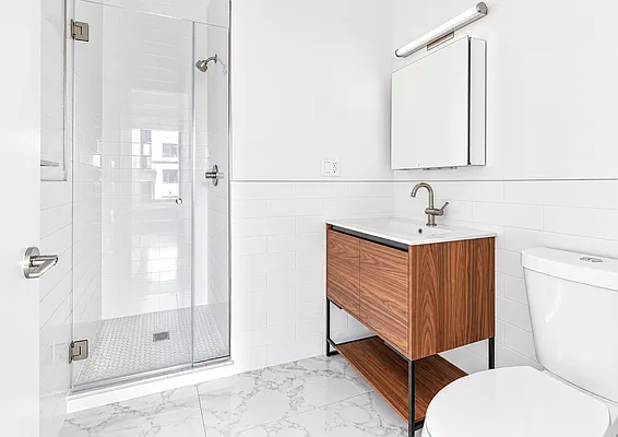 Bathroom, photo 2