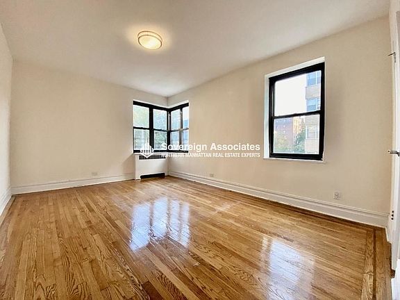 5th image of 110 Bennett Ave APT 2F