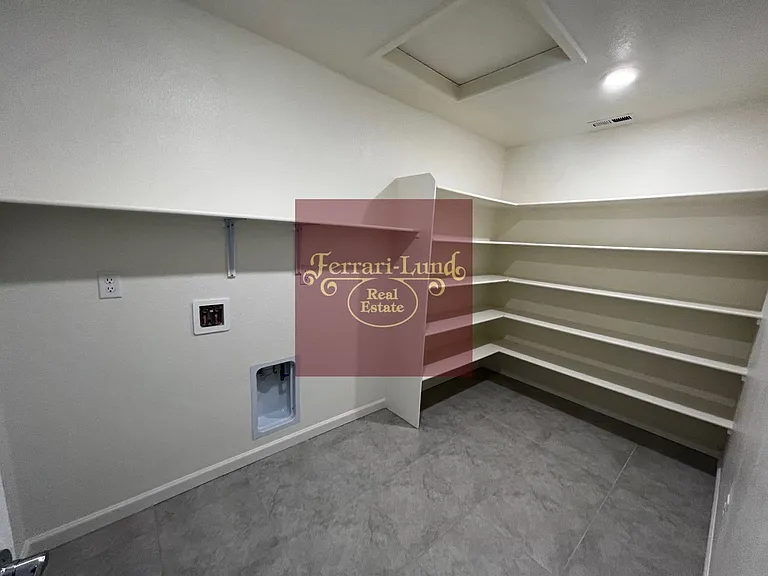 8948 Wolf River Dr — Photo 26