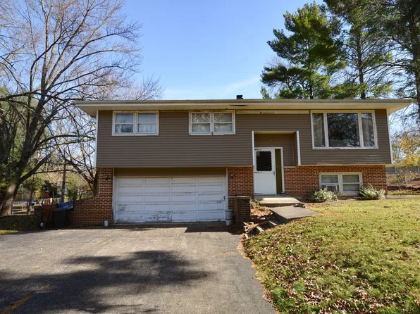 3N735 Norris Ave, West Chicago, IL 60185