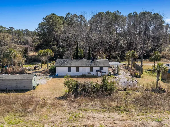 1812 Burgess Dr, Charleston, SC 29412