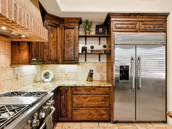 5th image of 29088 N CHALFEN Boulevard