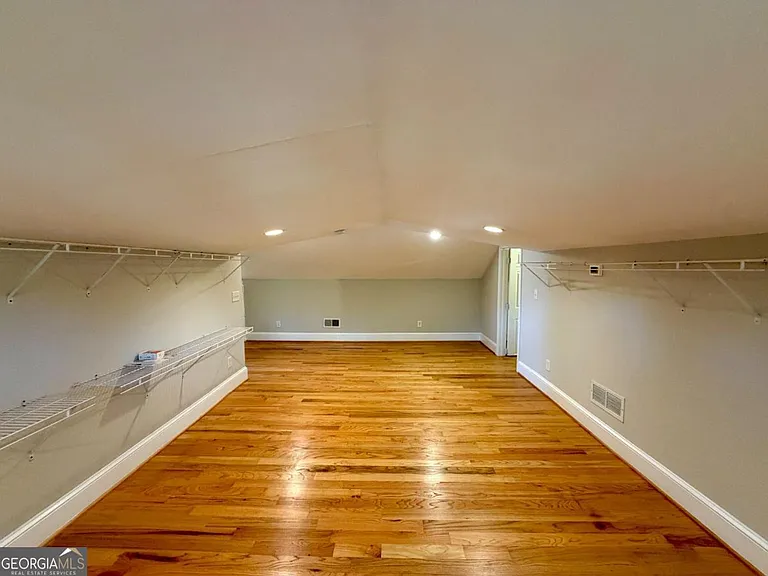 3194 Oakdale Rd — Photo 27