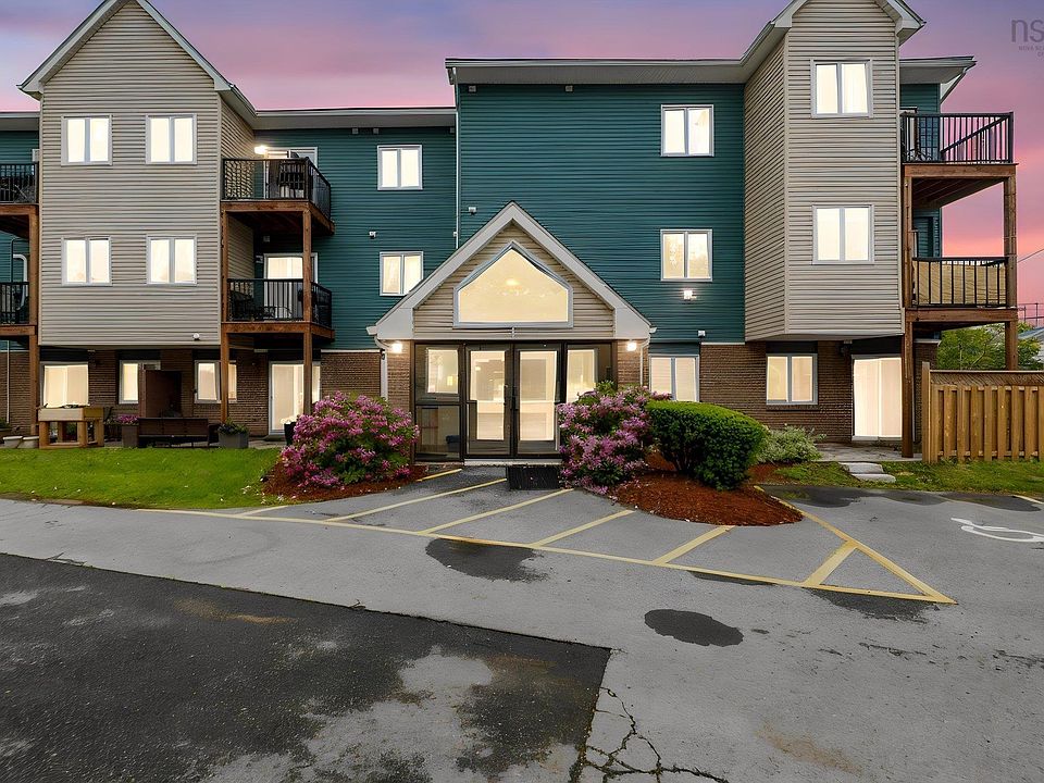 1st image of 1 Lombardy Ln #201