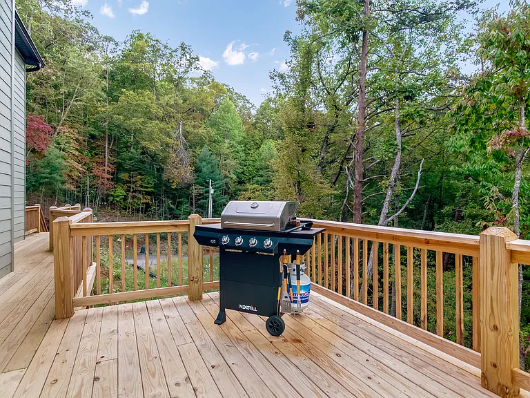 914 Hickory Dr — Photo 27