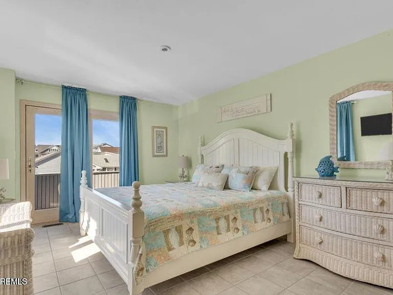2108 S Ocean Ave #201N — Photo 12