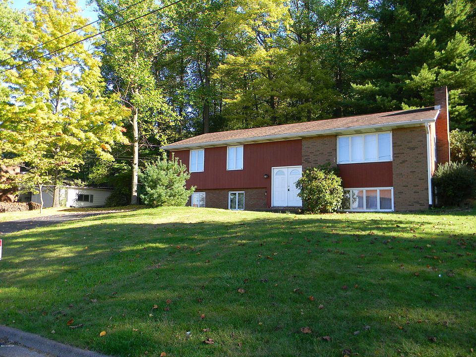 1st image of 1407 Pinecrest Dr S