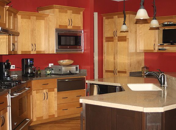 5th image of 2900 Geri Ln