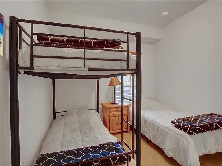 14200 Northern Lights Dr #34 — Photo 16