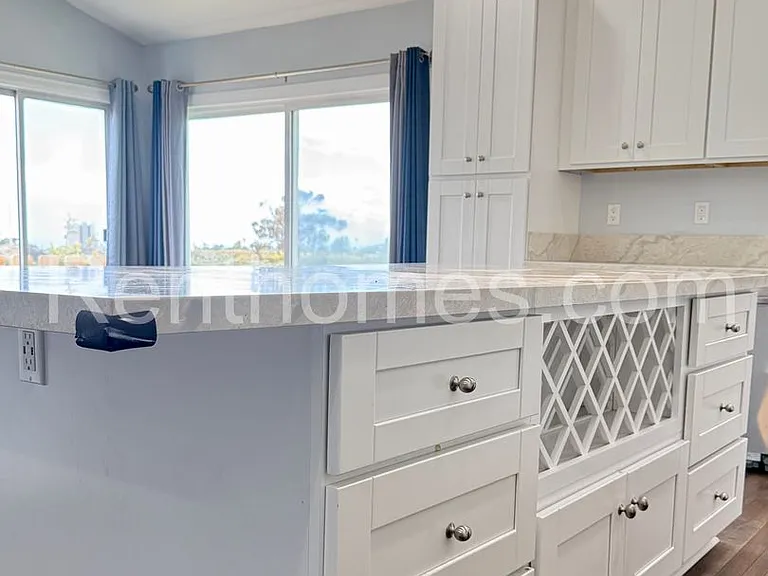 1410 Shoshone St — Photo 9