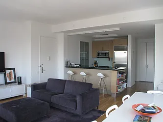 Rented by Vivaldi Real Estate