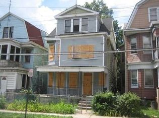 1059 Grove St, Irvington, NJ 07111