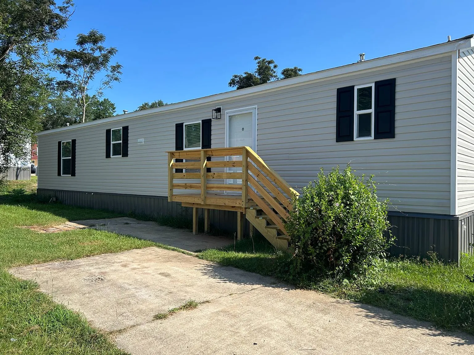 2 bed, 2.0 bath, 900 sqft, $950 — Photo 1