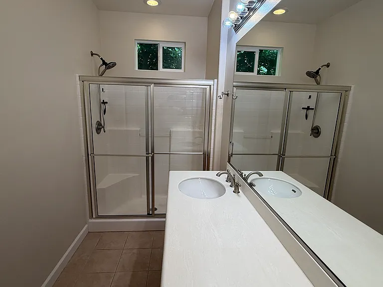 10302 Oldham Ln — Photo 27