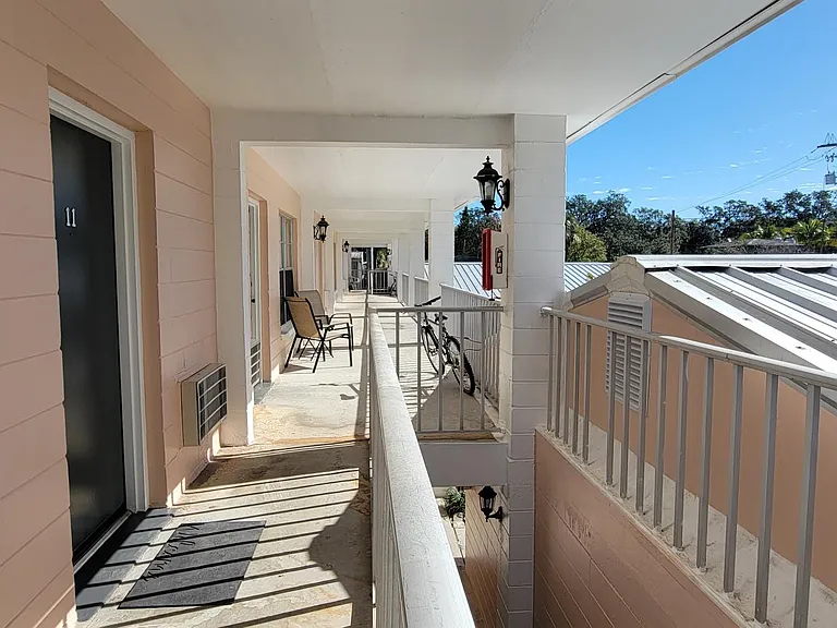 4807 W Flamingo Rd — Photo 9