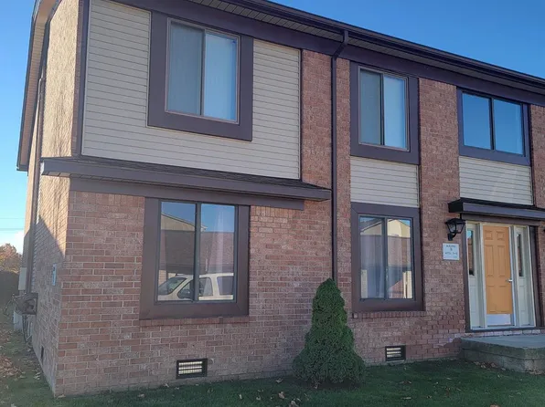 1975 Michigan Ave APT B1, Marysville, MI 48040