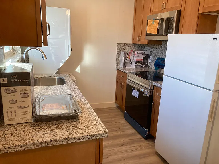 1691 Ontario Dr #6SIX — Photo 19