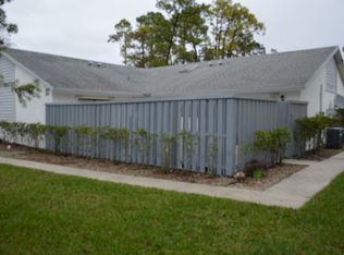 1100 Hyacinth Pl, Wellington, FL 33414