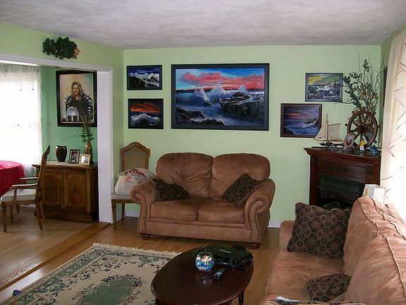 5th image of 23 Galle Ln
