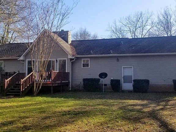 4th image of 128 Lilac Dr #3