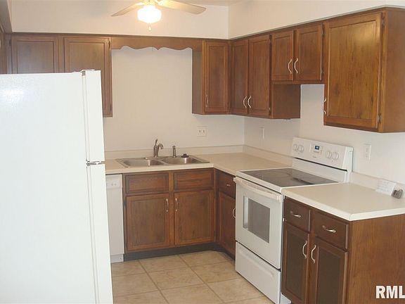 4th image of 3446 N Sandia Dr #126