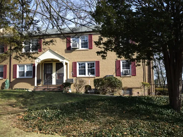301 Lincoln Park E #301, Cranford, NJ 07016
