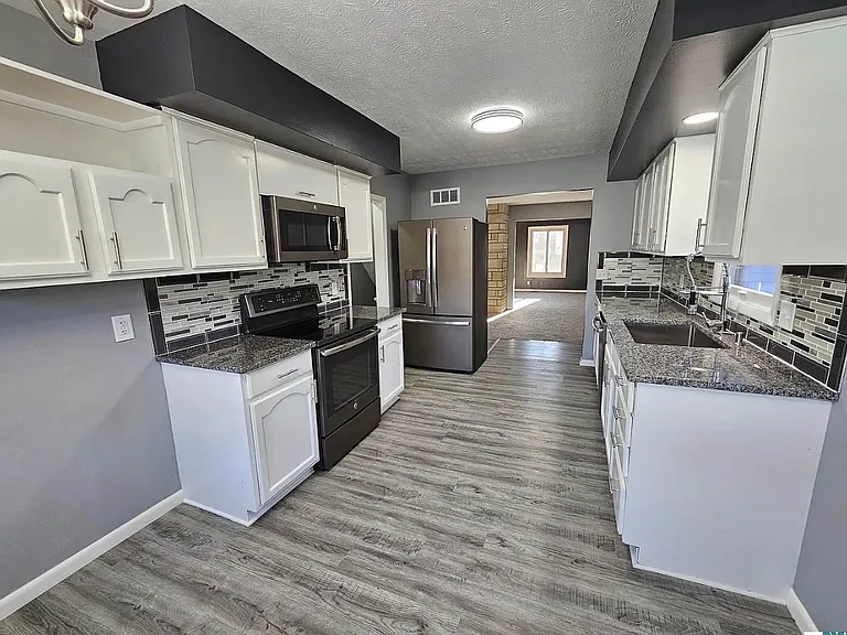 4027 Teri Ln — Photo 5