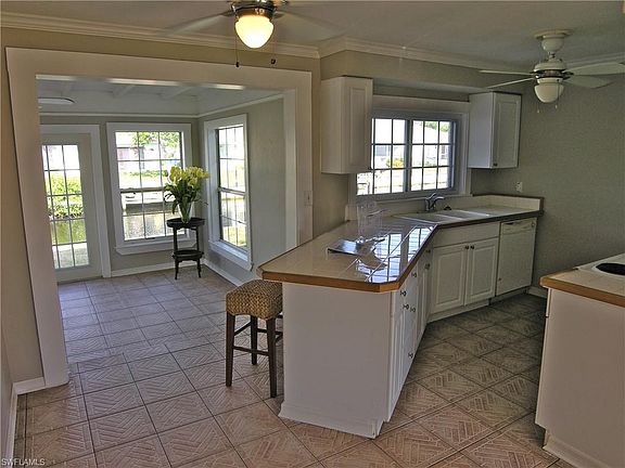 3rd image of 4338 S Atlantic Cir