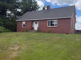 256 Montague Rd, Amherst, MA 01002
