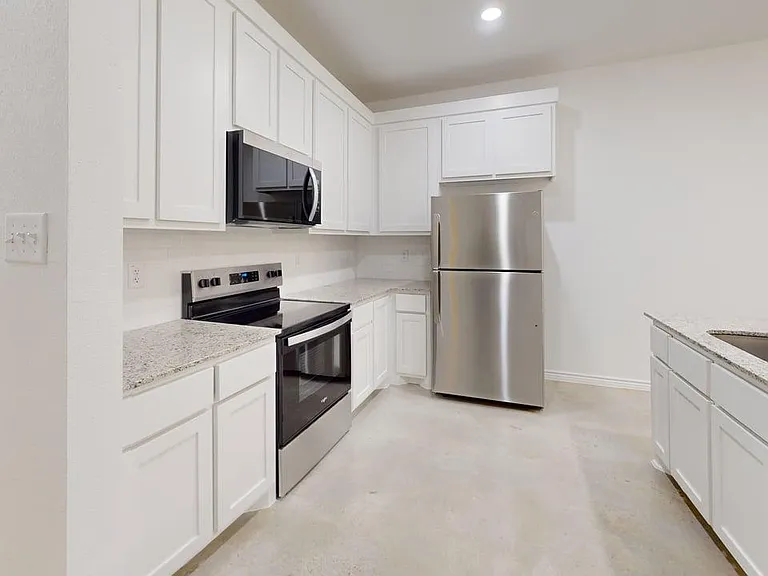 209 Elbert Ln #B — Photo 10