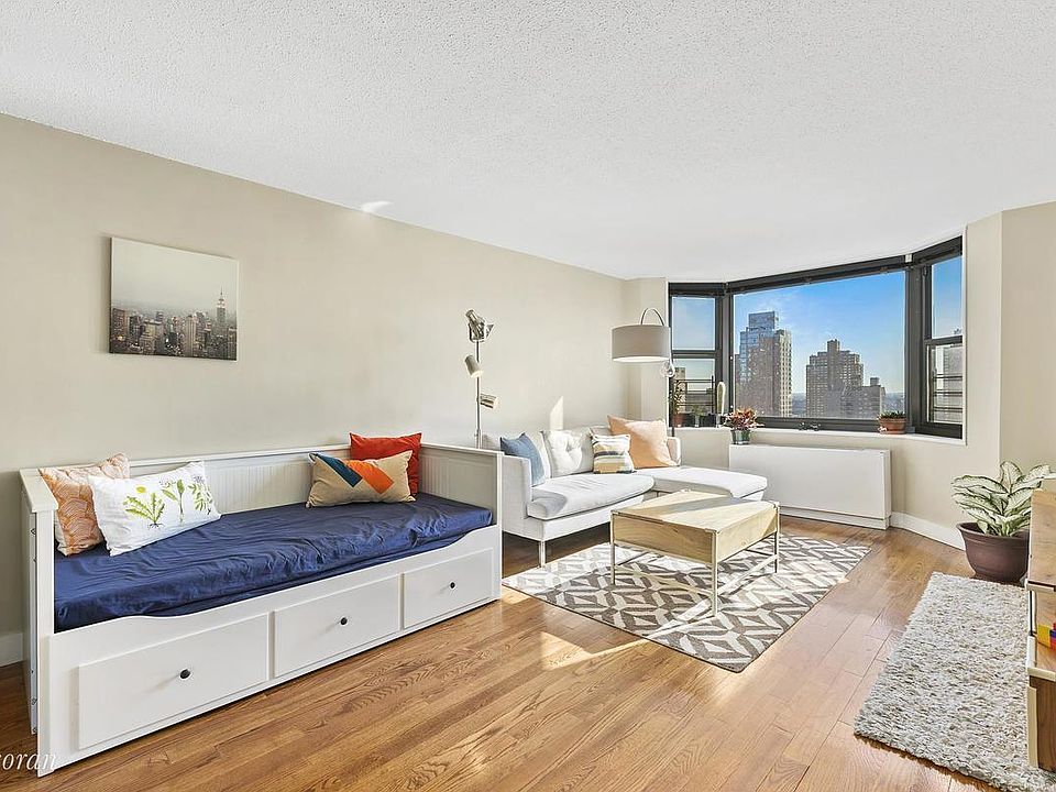 1st image of 1589 3rd Ave #19D