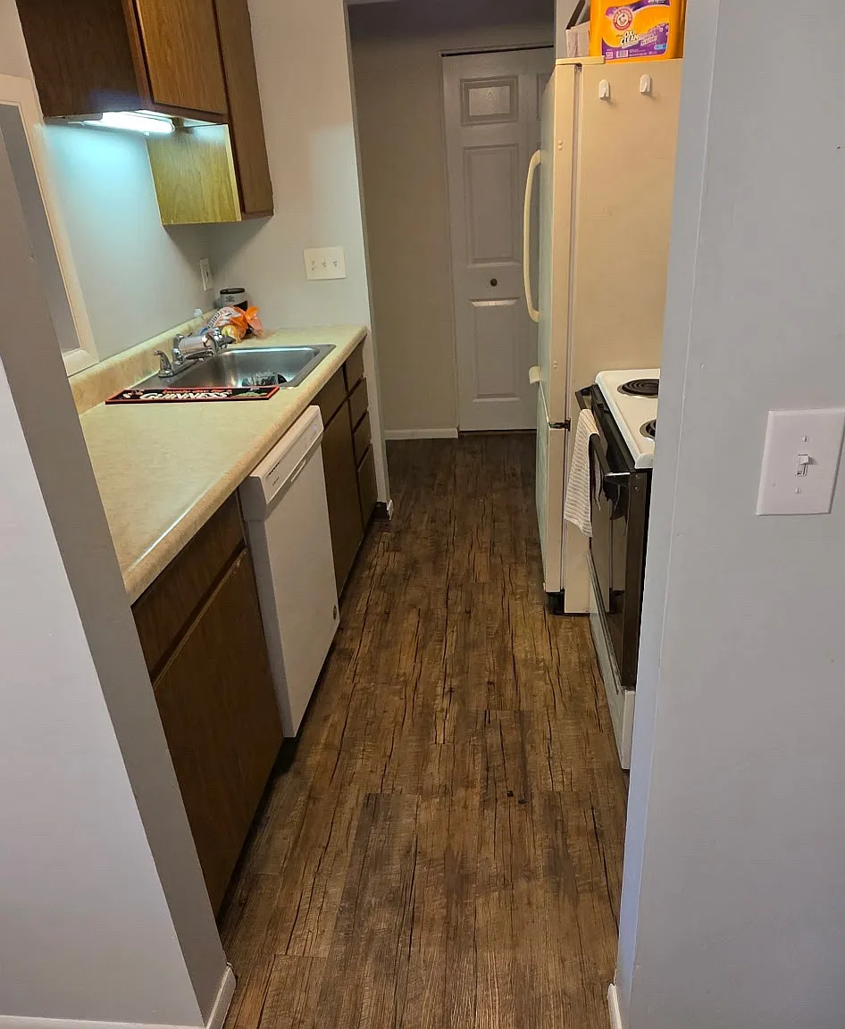 2 bed, 810 sqft, $1,500 — Photo 1