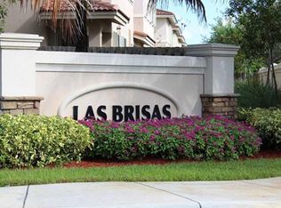 211 Las Brisas Cir, Sunrise, FL 33326