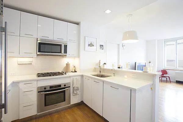 Sold by Stribling | media 3