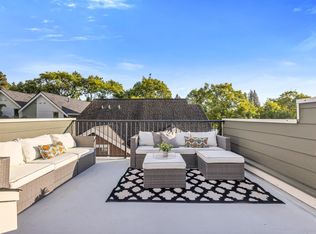 2814 E Spring St, Seattle, WA 98122