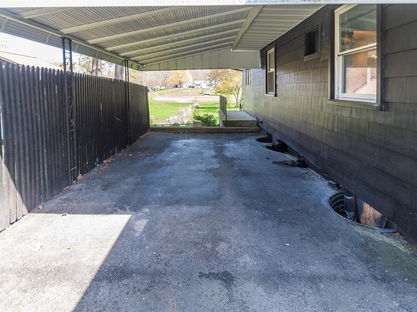 2186 State Route 32, Modena, NY 12548