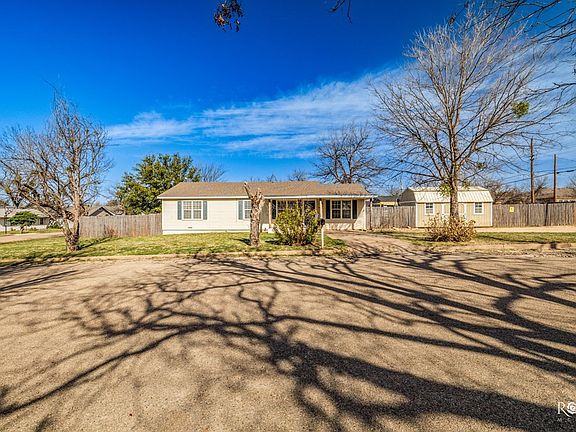 3rd image of 408 Murrell Ave