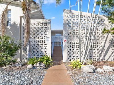 202 Caroline St APT 200, Cape Canaveral, FL, 32920