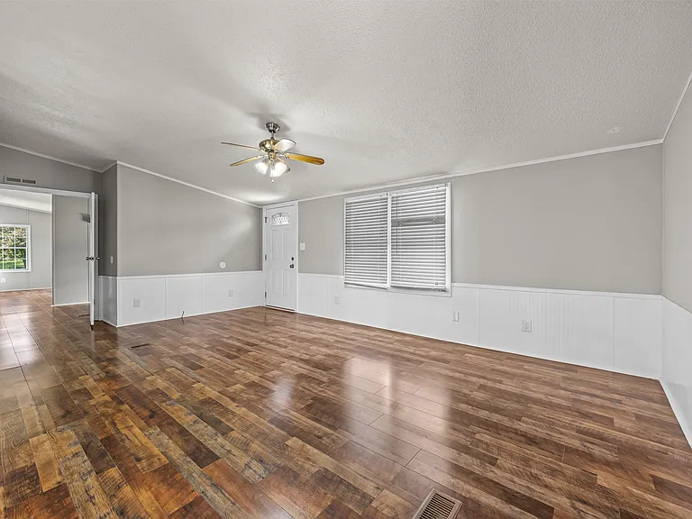 295 Tanglewood Dr — Photo 11