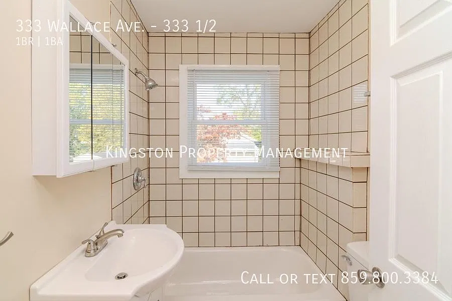 Cozy 1 Bedroom 1 Bathroom Now Available!! — Photo 4