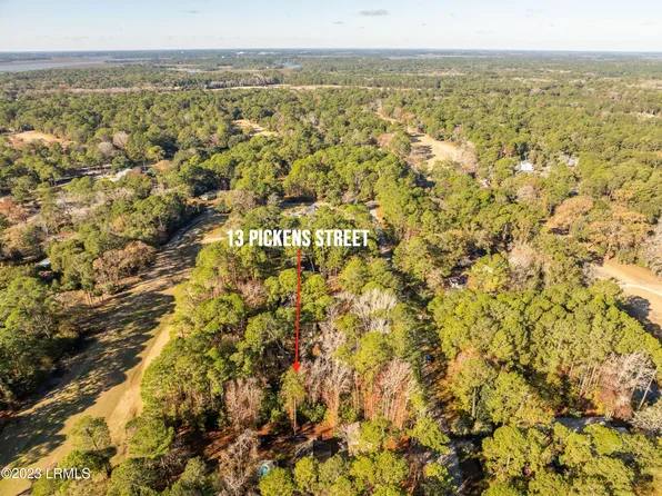 13 Pickens St, Beaufort, SC 29907