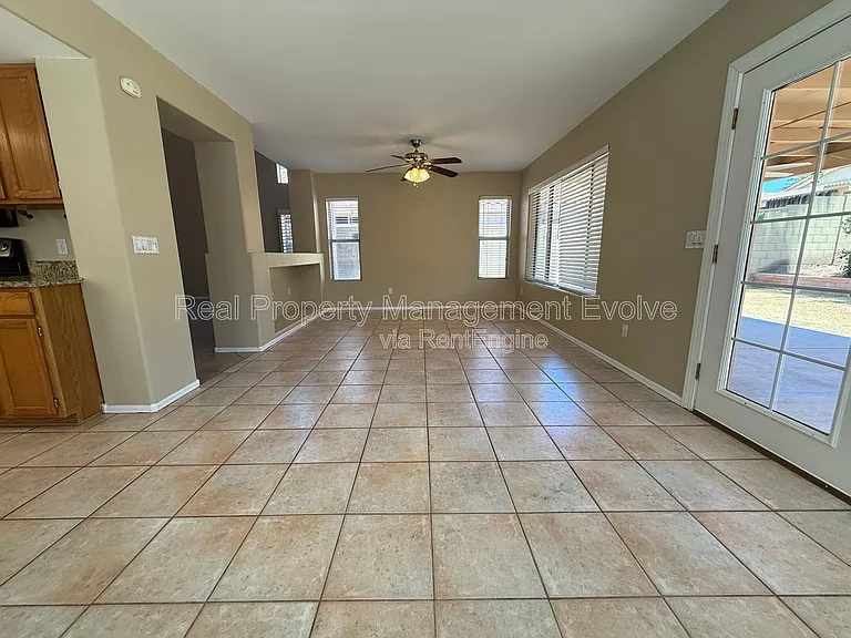 17215 N 46th Pl — Photo 8