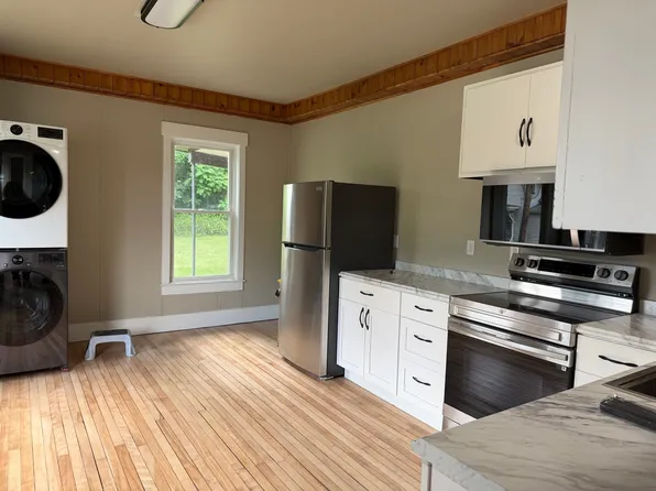 53 Pleasant St #1, Barre, VT 05641