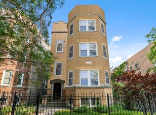 2219 W Rosemont Ave #3, Chicago, IL 60659