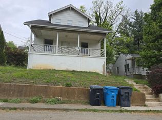 1133 Kerns Ave SW APT A, Roanoke, VA 24015