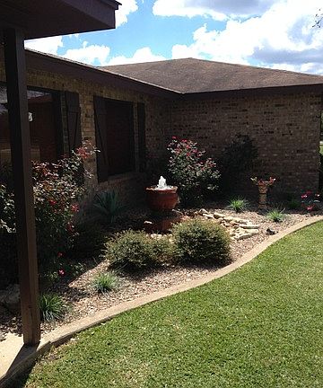 4th image of 588 Lacey Dr